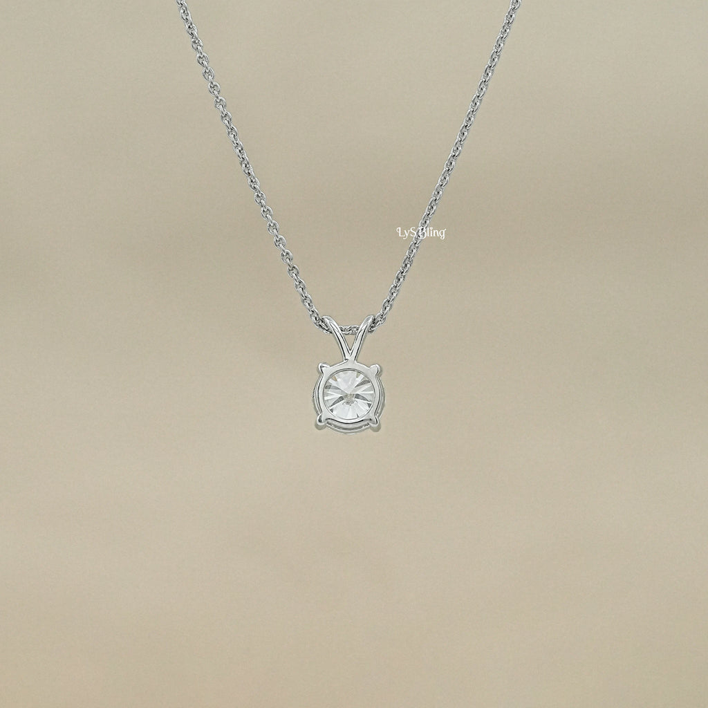 Brilliant Cut Round Lab Diamond Solitaire Pendant