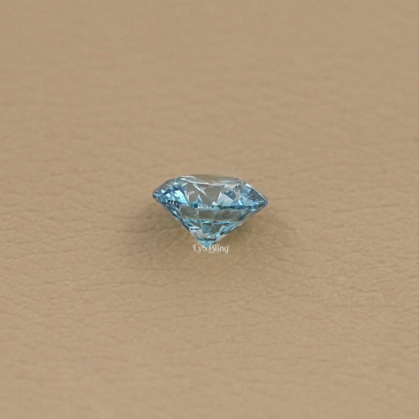 2.50 CT Round Cut Fancy Vivid Blue Diamond