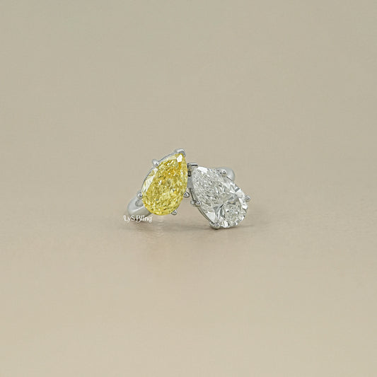 Fancy Pear Cut Lab Diamond Toi ET Moi Ring