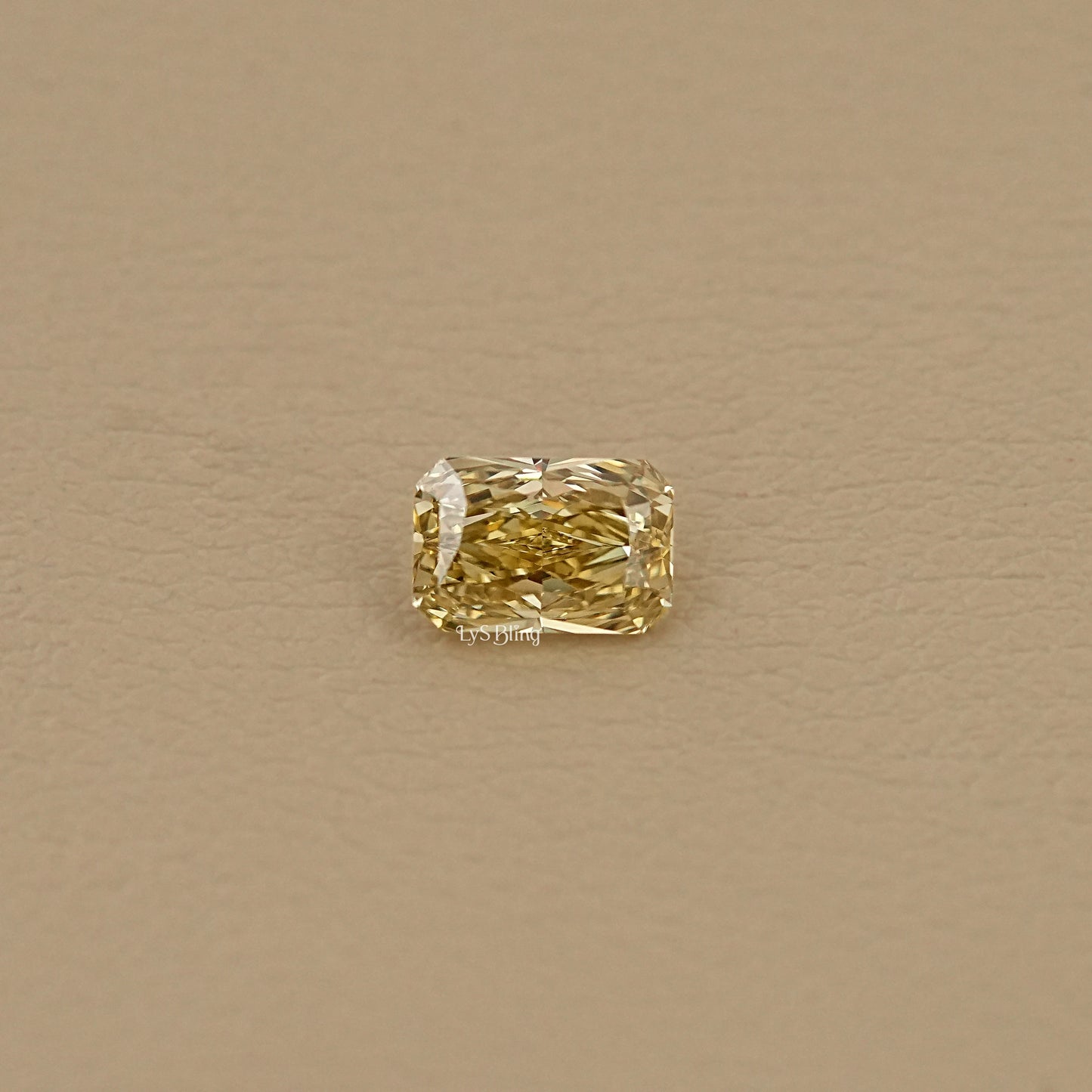 Intense Yellow Radiant Loose Diamond