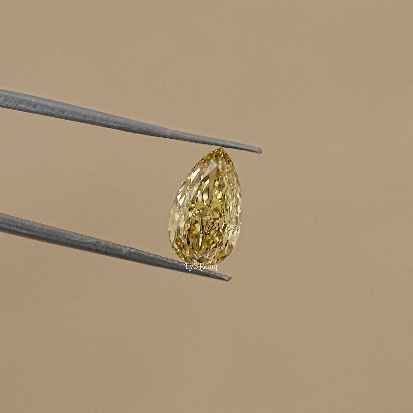 Pear Diamond Fancy Intense Yellow Loose